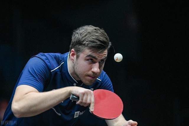 间的沟通更 间的沟通更