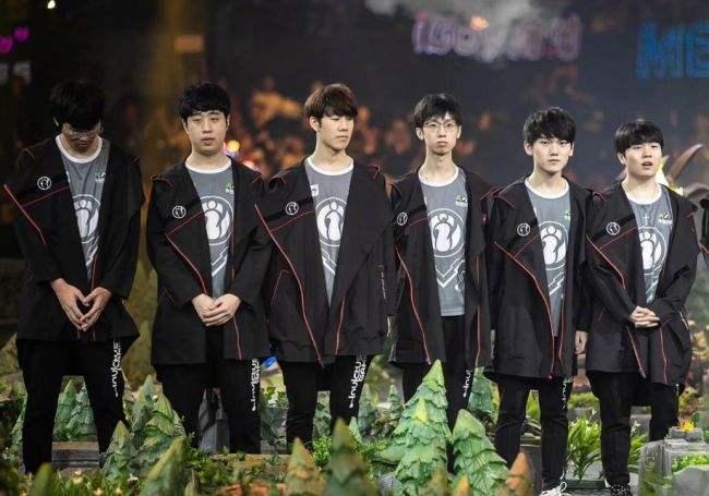 更折射出吉 更折射出吉